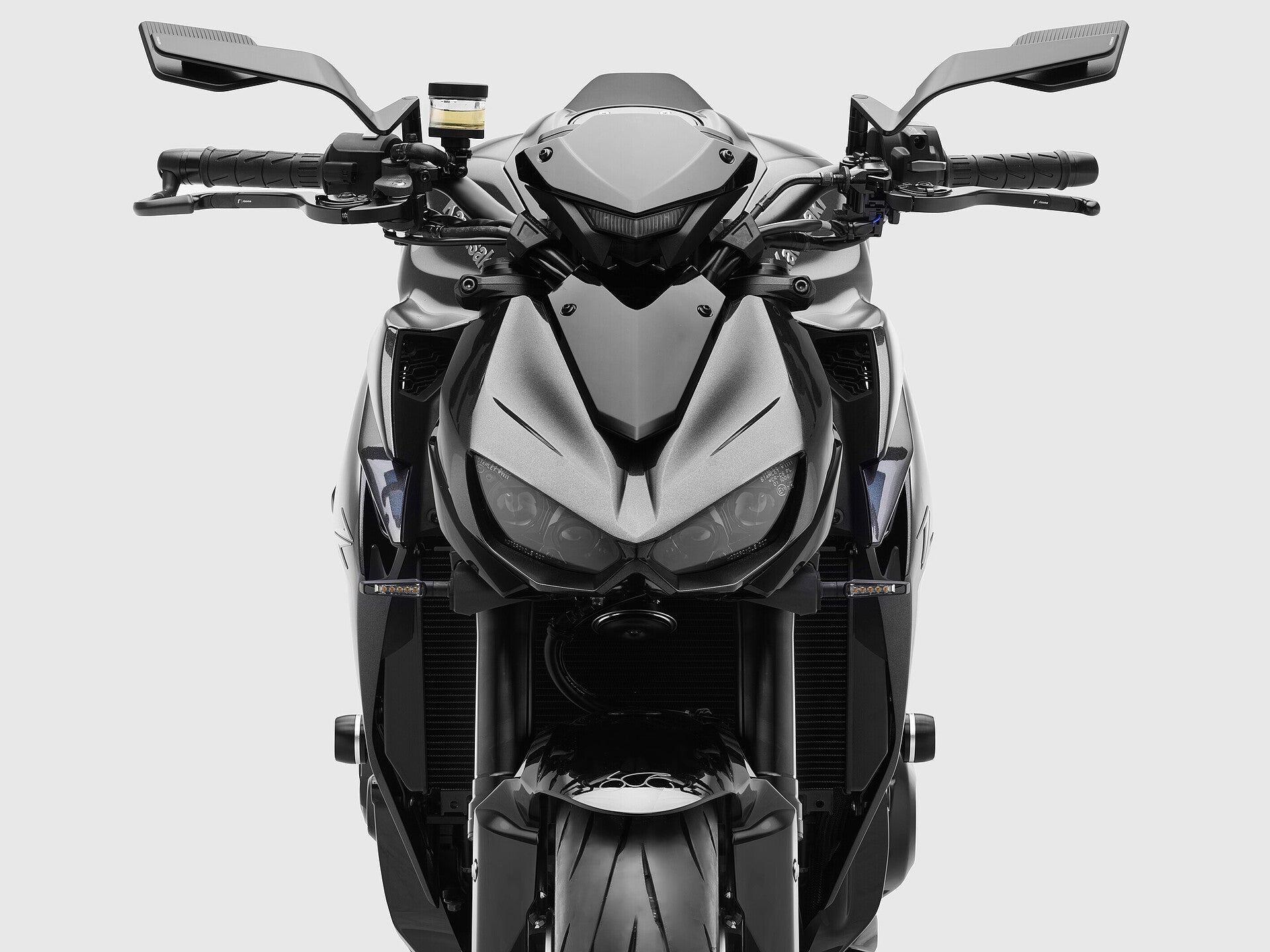 Z750-01_15cd7433-9953-462e-