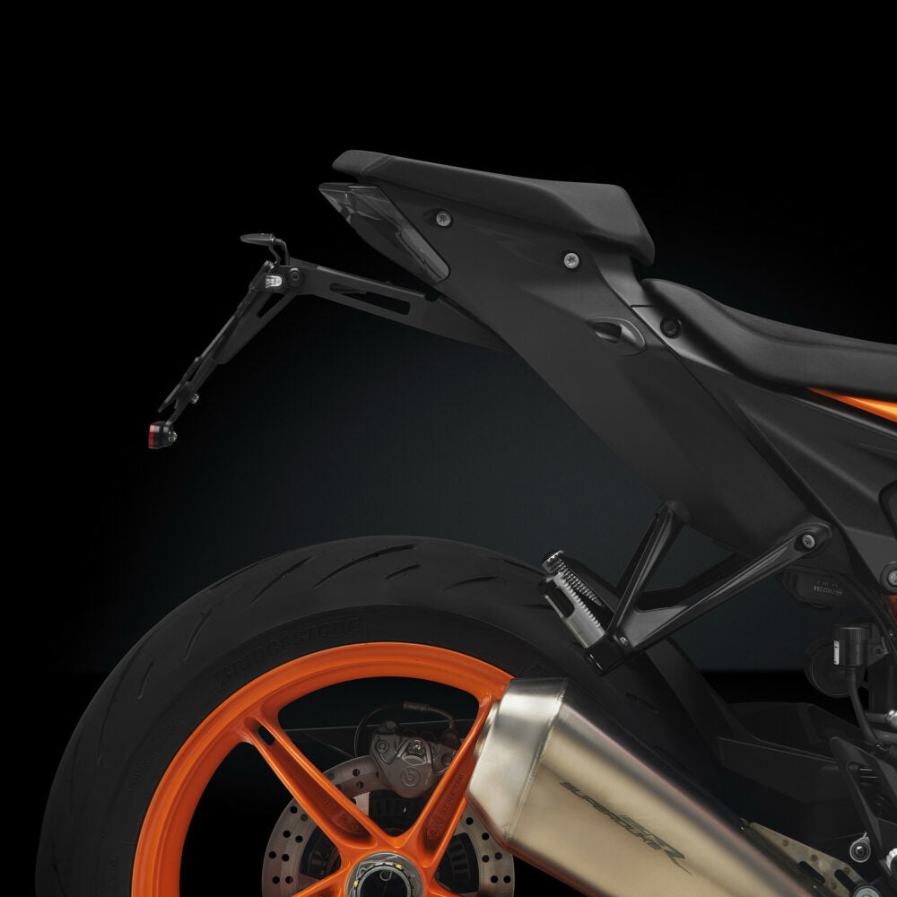 Fox license plate support kit : PT692B